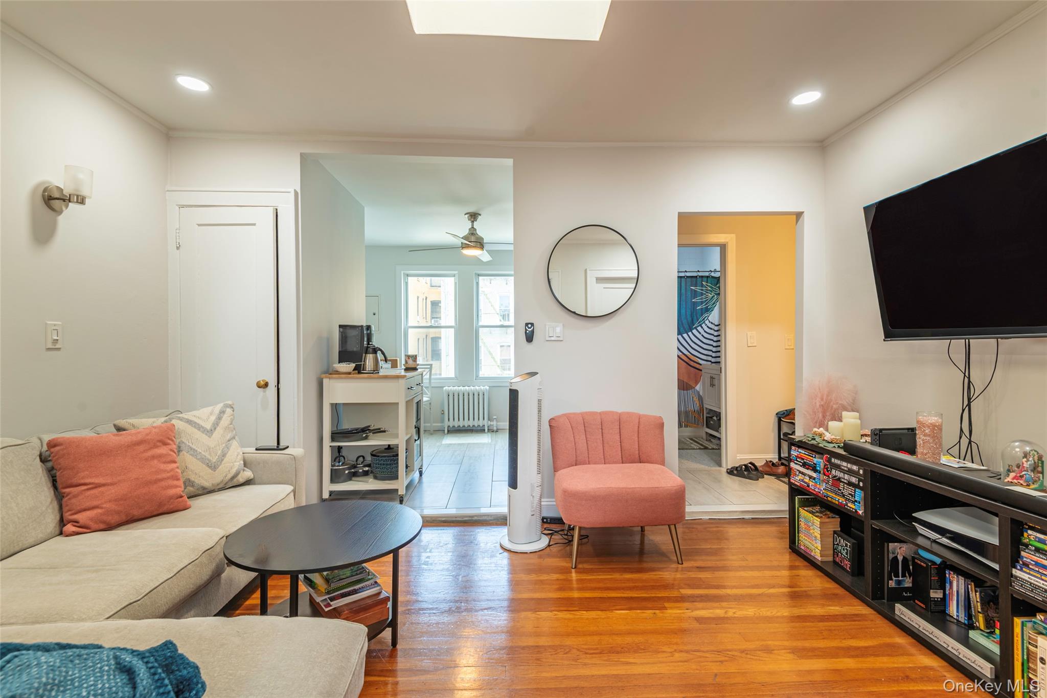3361 29th Street, Astoria, NY 11106