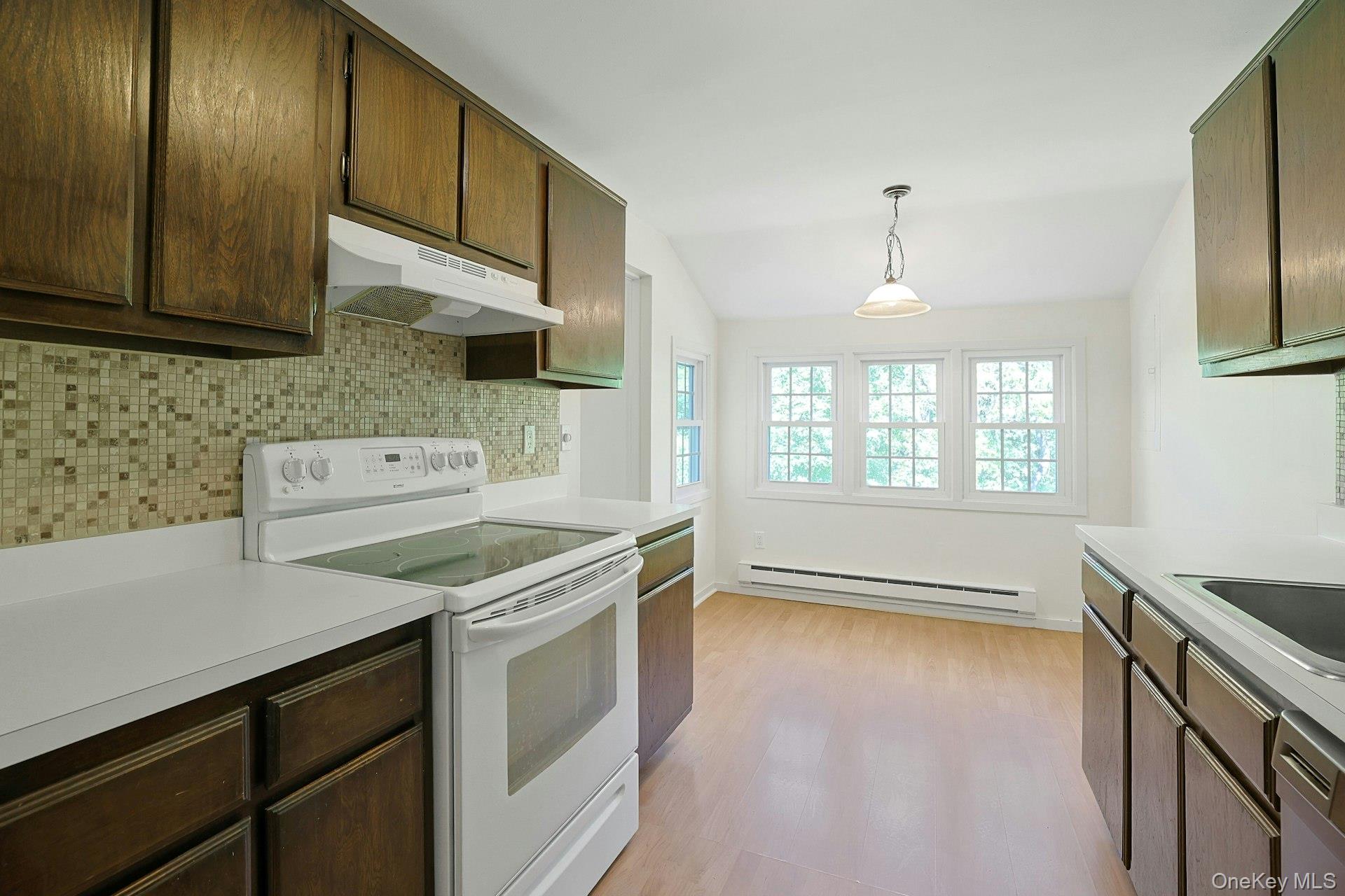 204 Holly Stream Court, Brewster, NY 10509