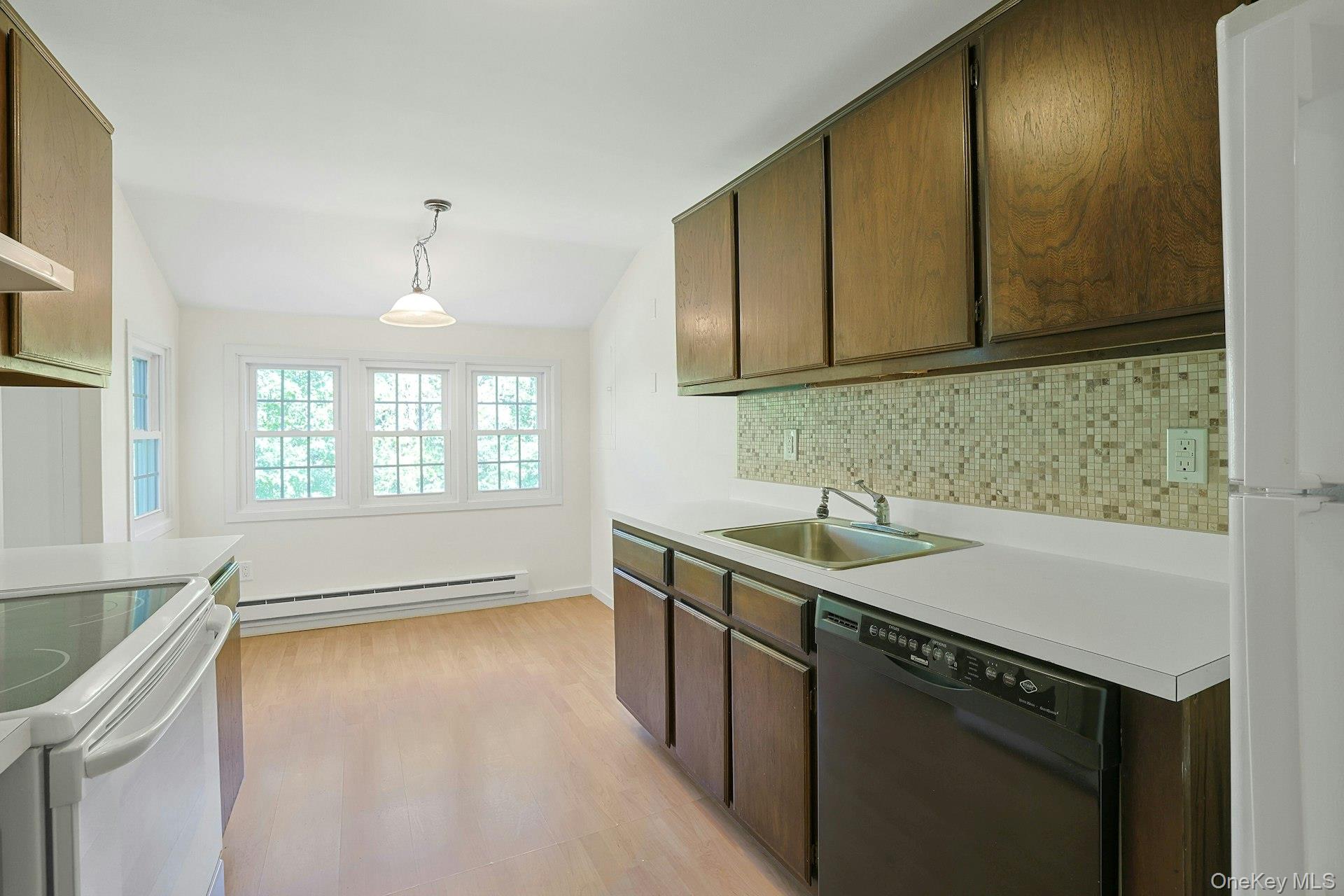 204 Holly Stream Court, Brewster, NY 10509