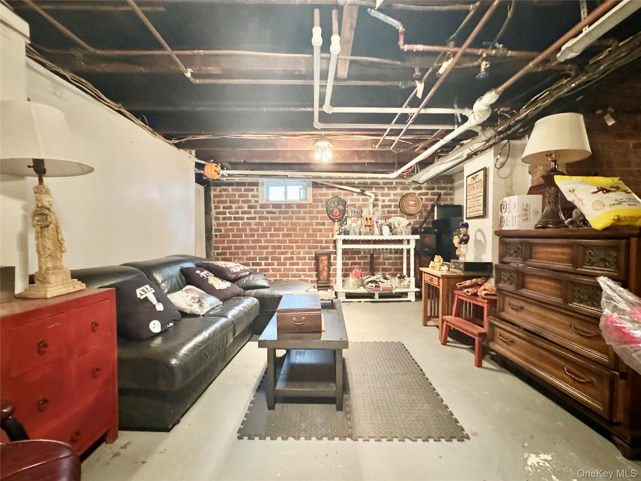 32 Herbert Avenue, Port Washington, NY 11050