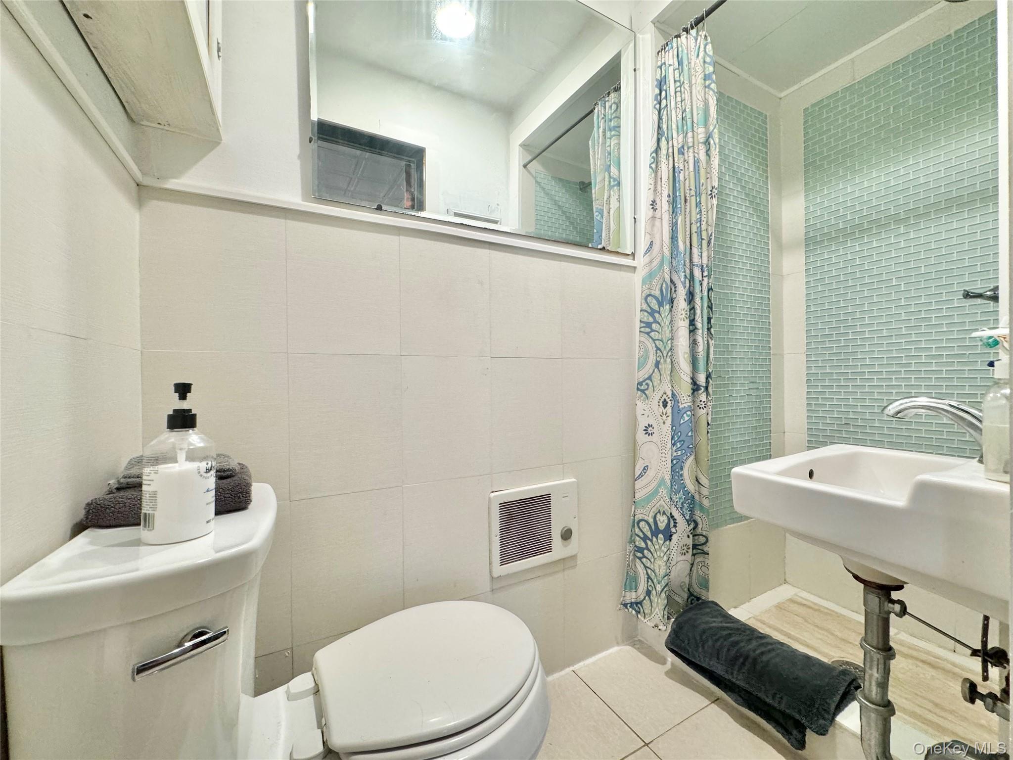 32 Herbert Avenue, Port Washington, NY 11050