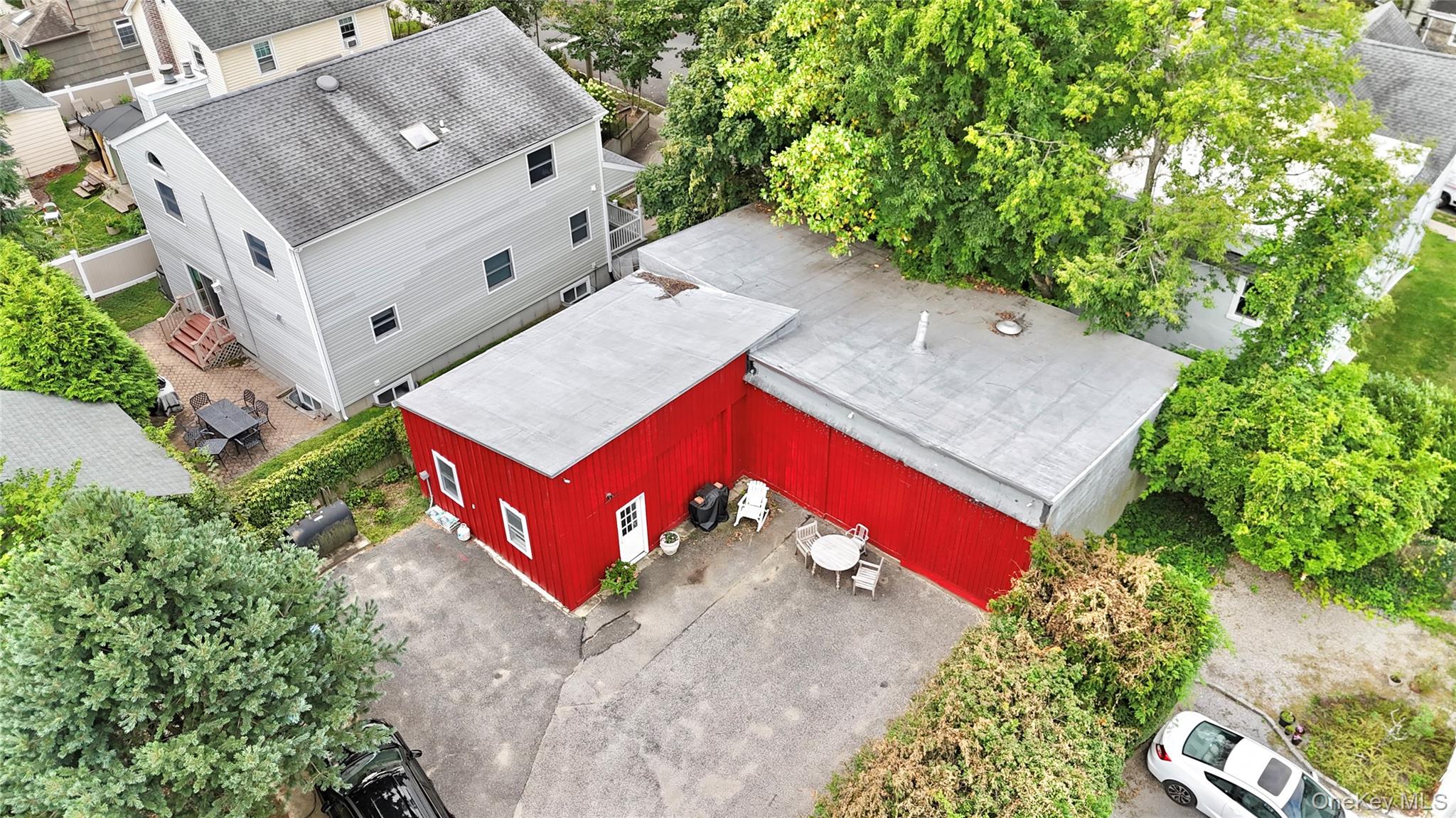 32 Herbert Avenue, Port Washington, NY 11050