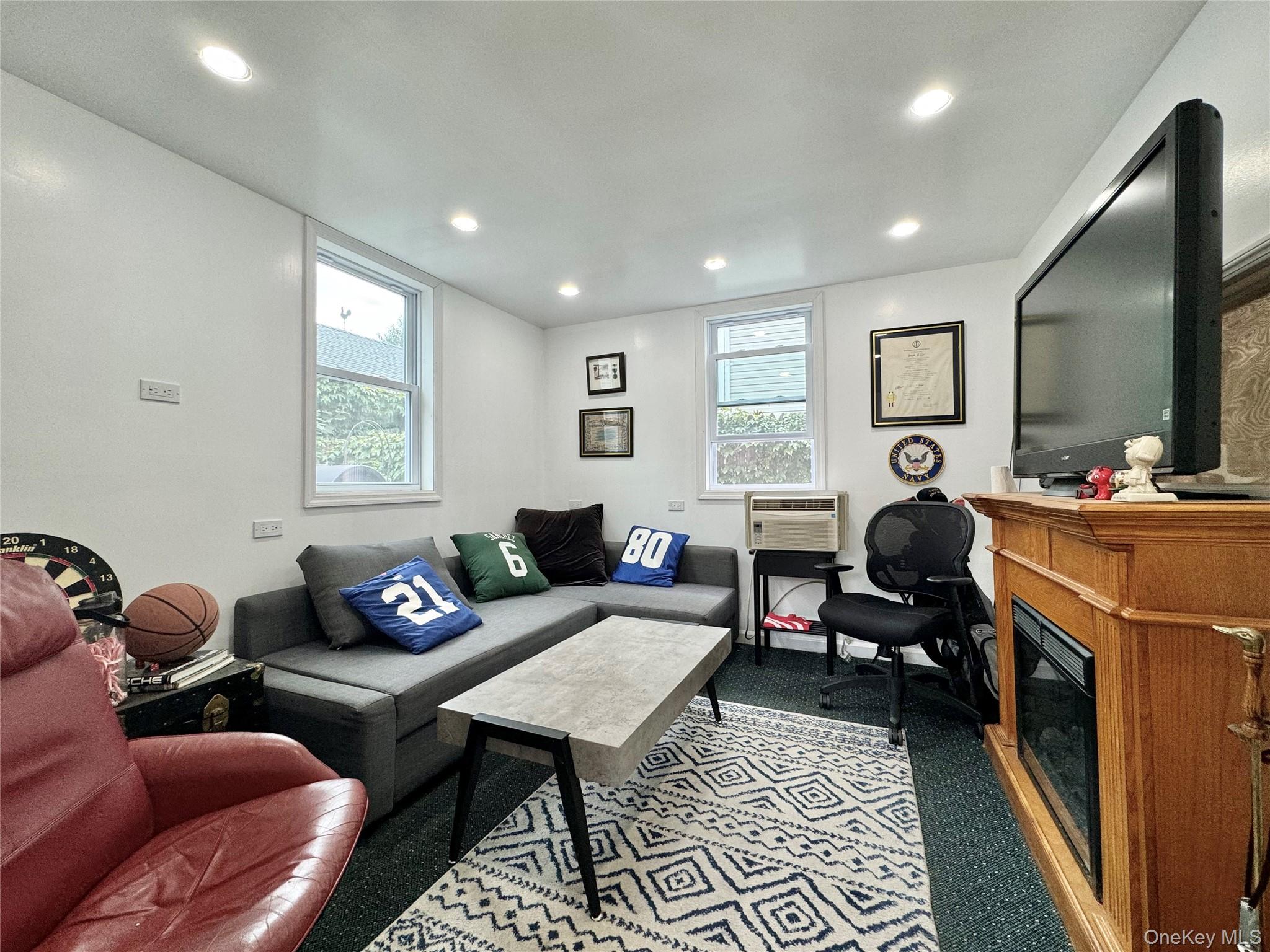 32 Herbert Avenue, Port Washington, NY 11050