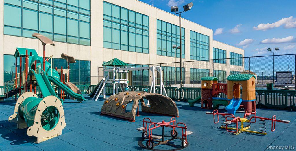 10 City Place # 16D, White Plains, NY 10601