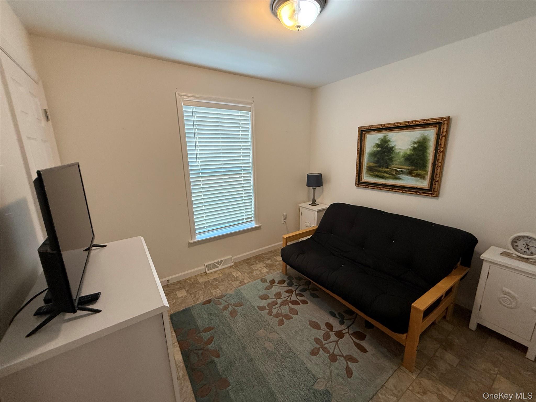 223 Brittany Terrace # 223, Rock Tavern, NY 12575