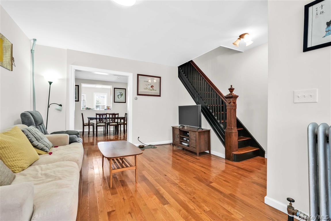 102-16 85th Drive, Richmond Hill, NY 11418