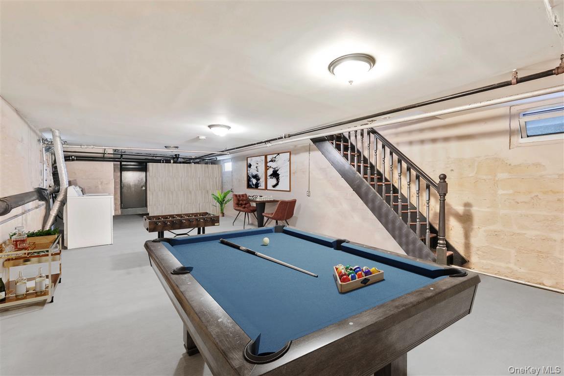 102-16 85th Drive, Richmond Hill, NY 11418