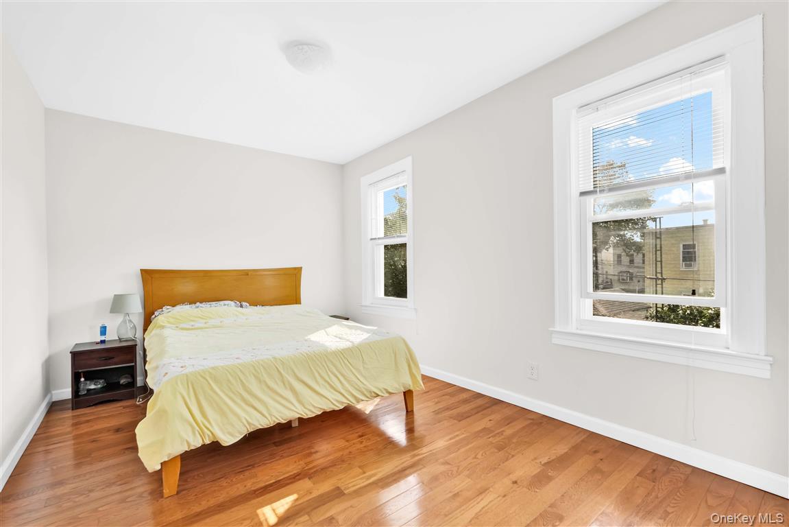 102-16 85th Drive, Richmond Hill, NY 11418