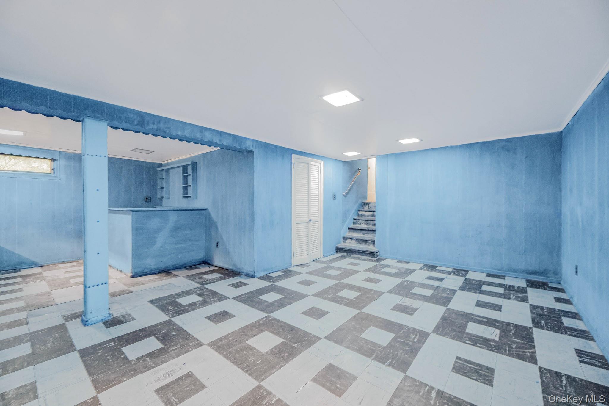 33 Eisenhower Drive, Yonkers, NY 10710