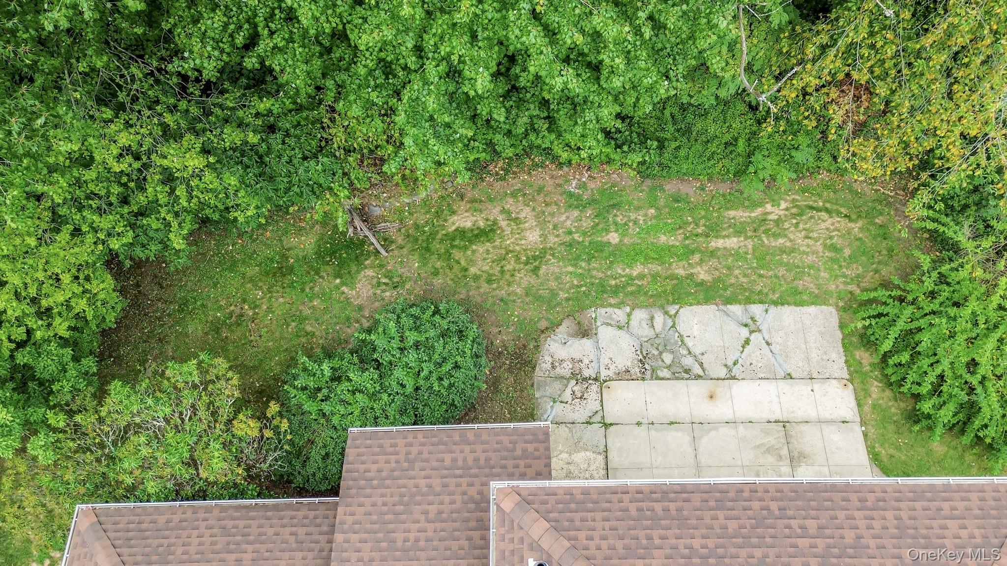 33 Eisenhower Drive, Yonkers, NY 10710