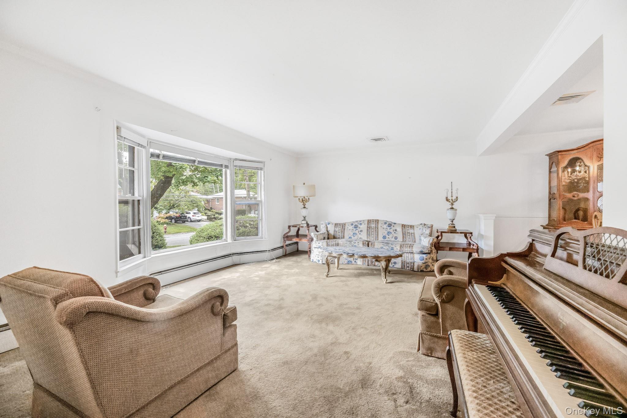 33 Eisenhower Drive, Yonkers, NY 10710