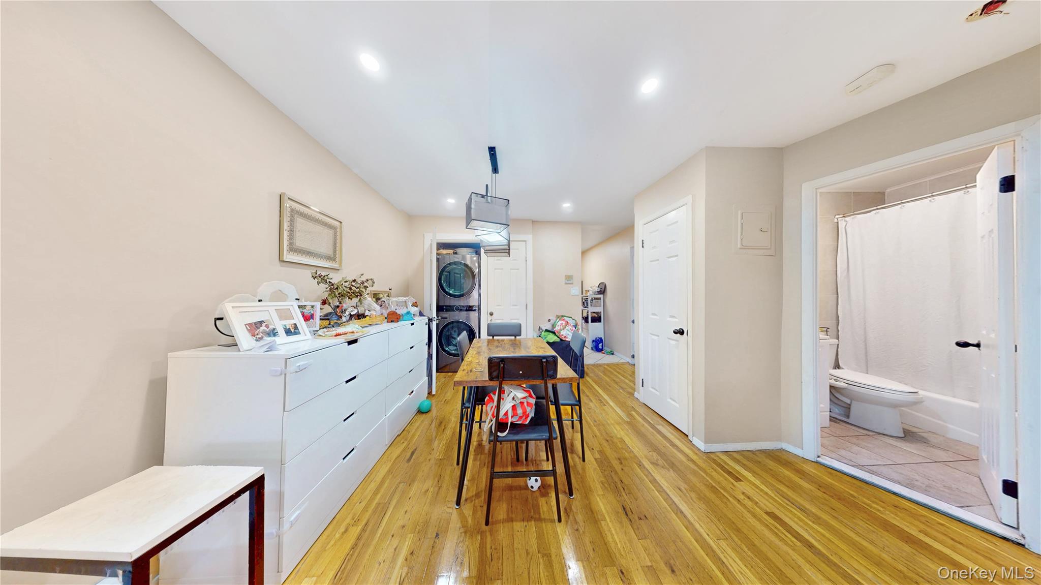 9729 4th Avenue # 3C, Brooklyn, NY 11209