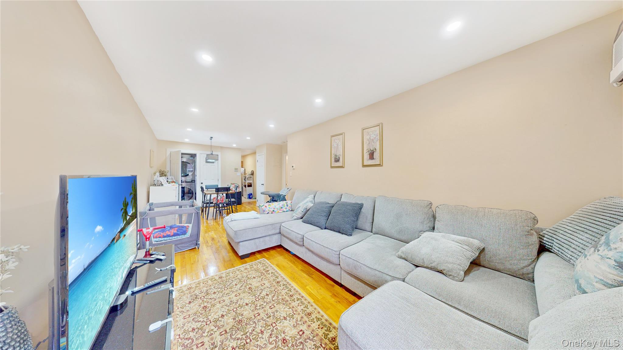 9729 4th Avenue # 3C, Brooklyn, NY 11209