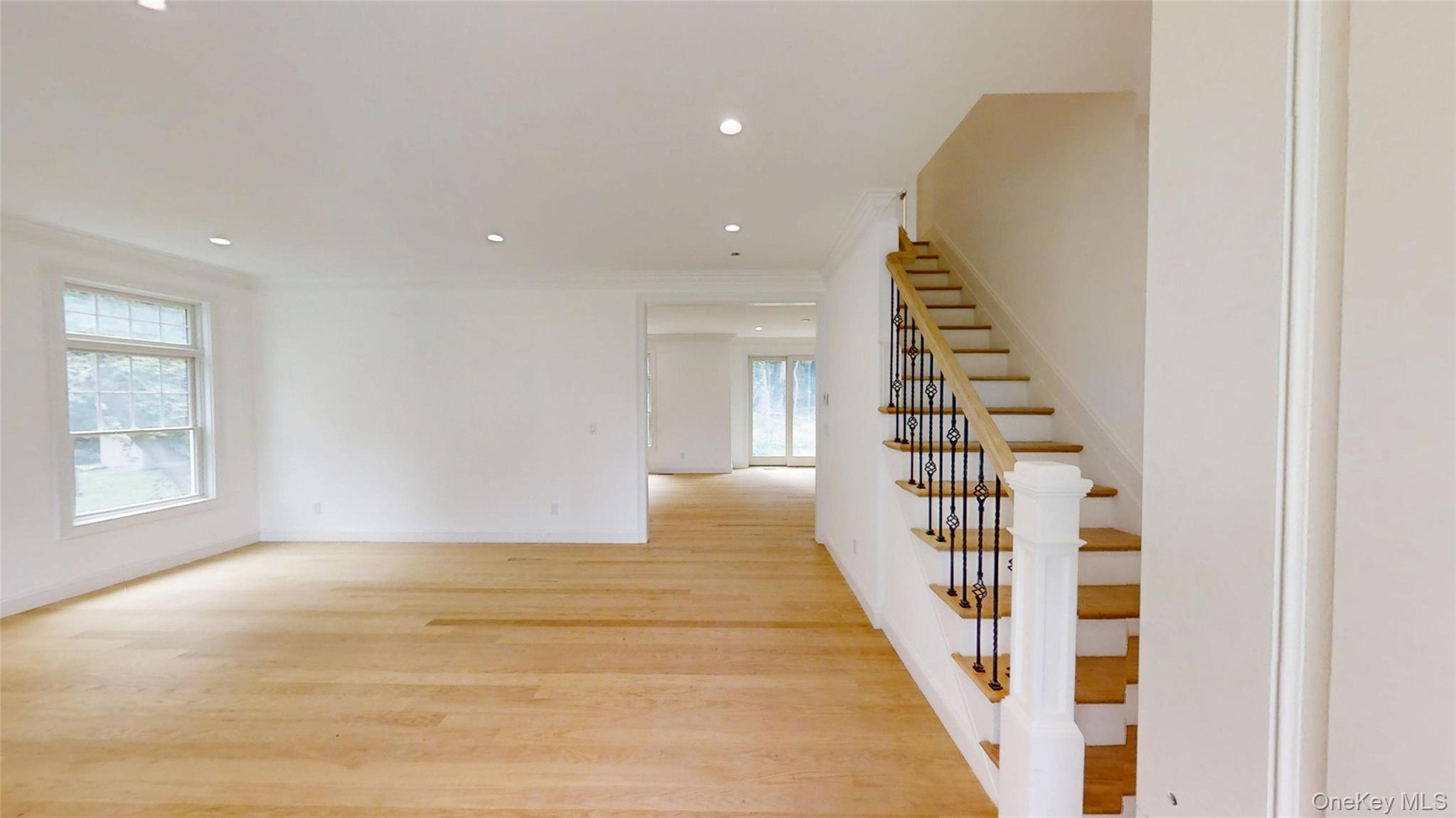 10 Winfield Drive, Sound Beach, NY 11789