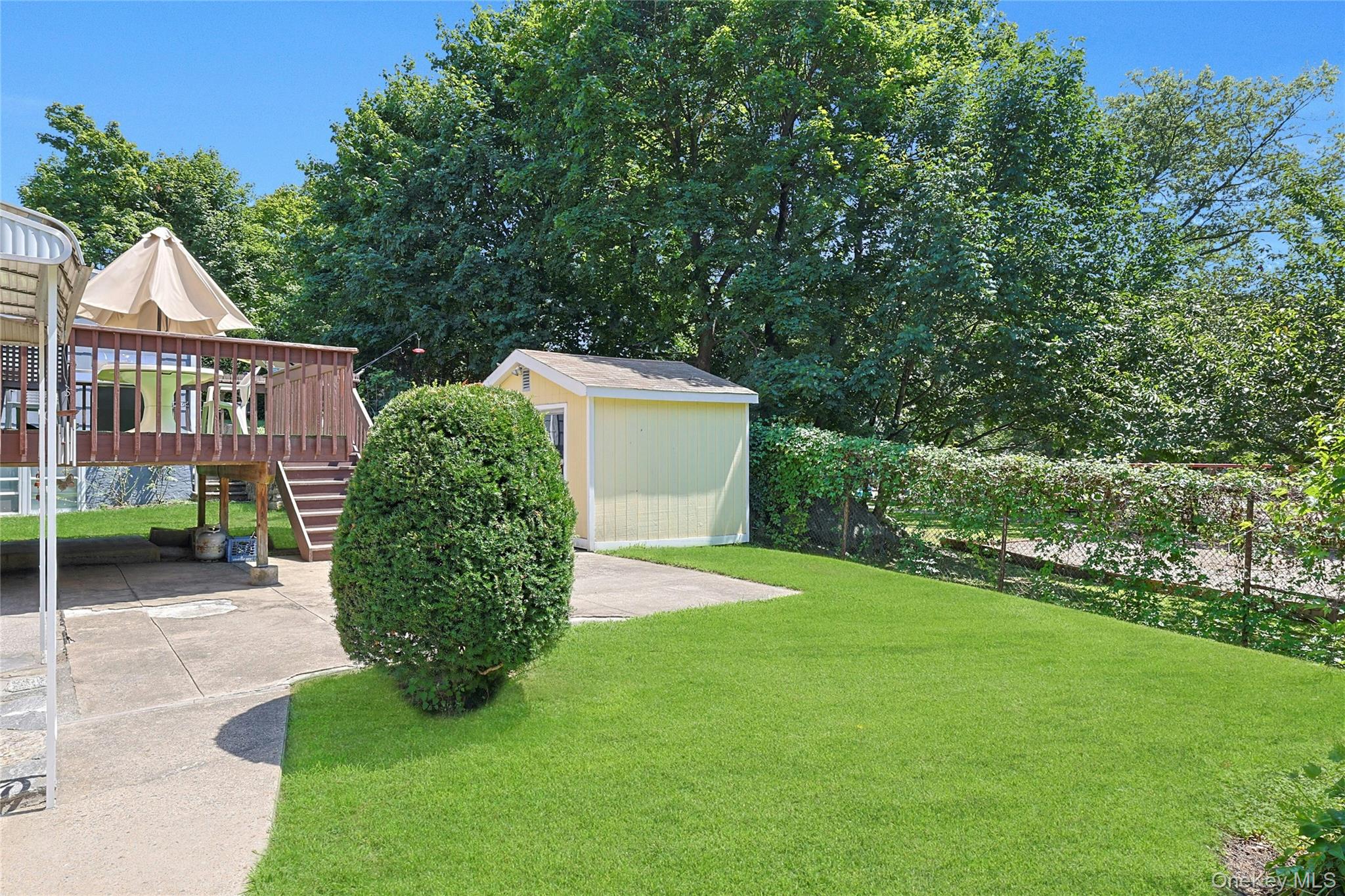 95 Holland # 1, Harrison, NY 10528