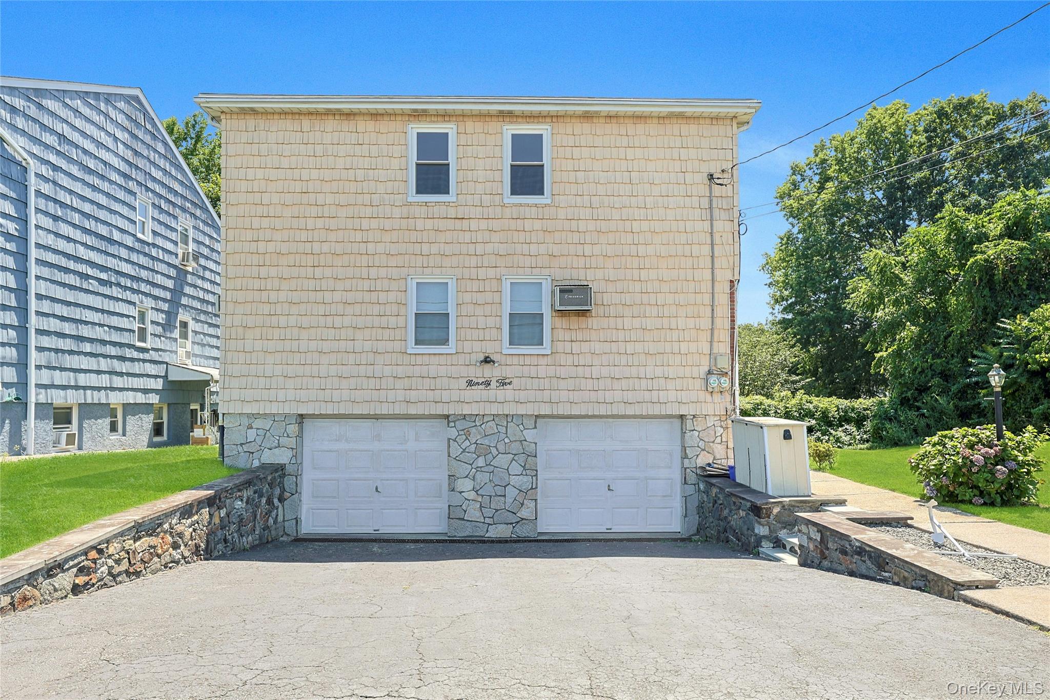 95 Holland # 1, Harrison, NY 10528