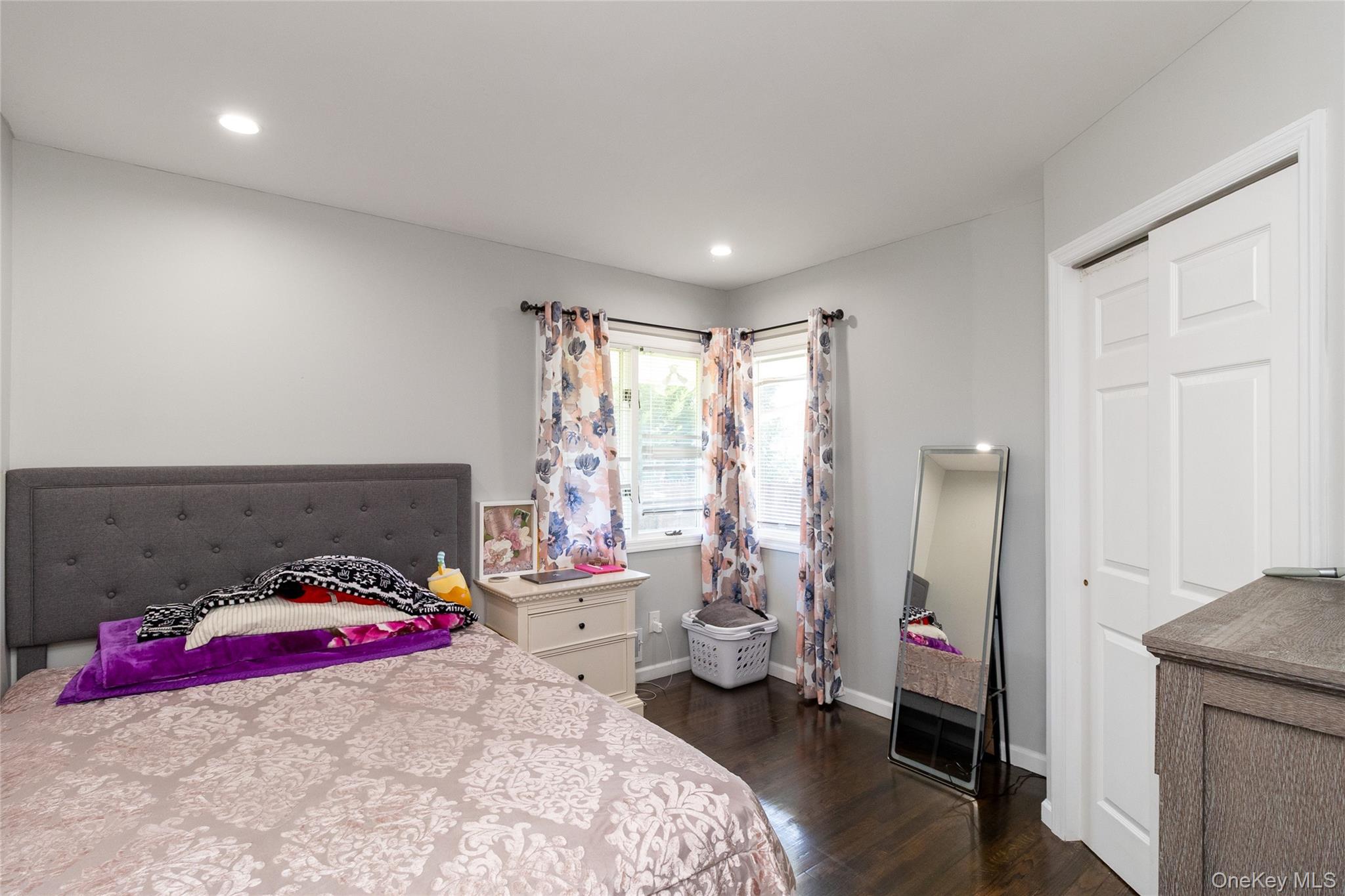 63 Hedgerow Lane, Commack, NY 11725