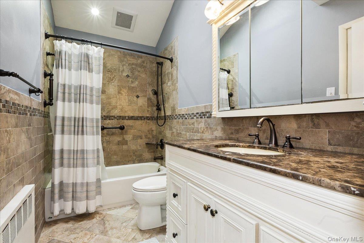 570 S Ocean Avenue, Freeport, NY 11520