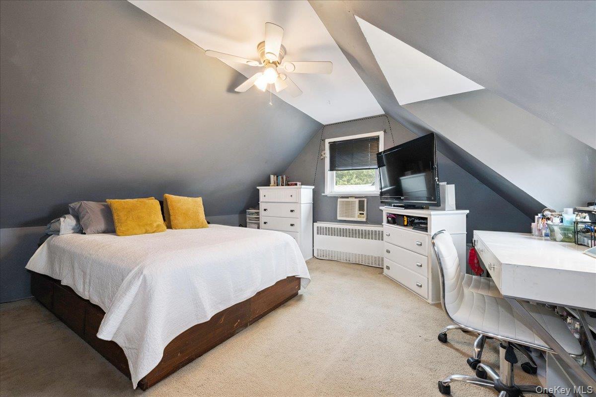 570 S Ocean Avenue, Freeport, NY 11520