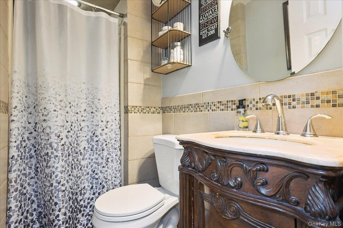 570 S Ocean Avenue, Freeport, NY 11520