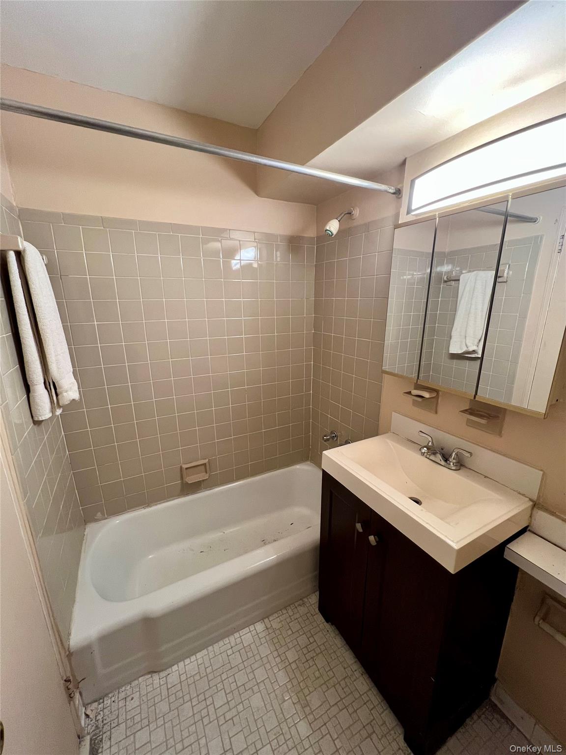 86-29 155 Avenue # 1G, Howard Beach, NY 11414