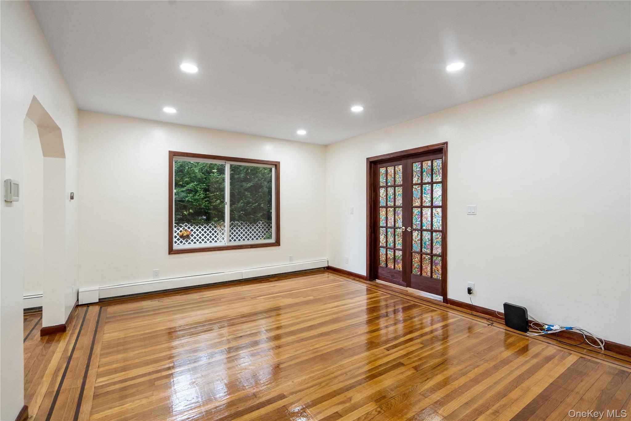 224 Bryant Avenue, Floral Park, NY 11001