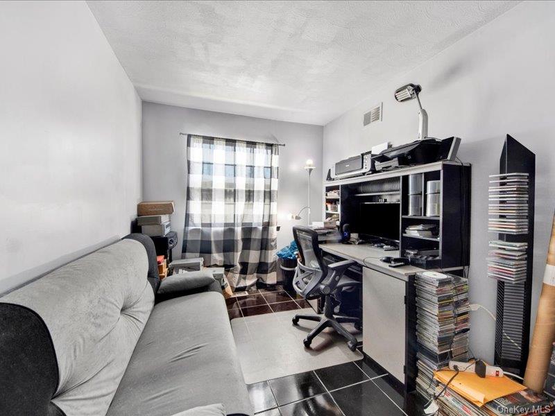 114 Beacon Lane, Bronx, NY 10473