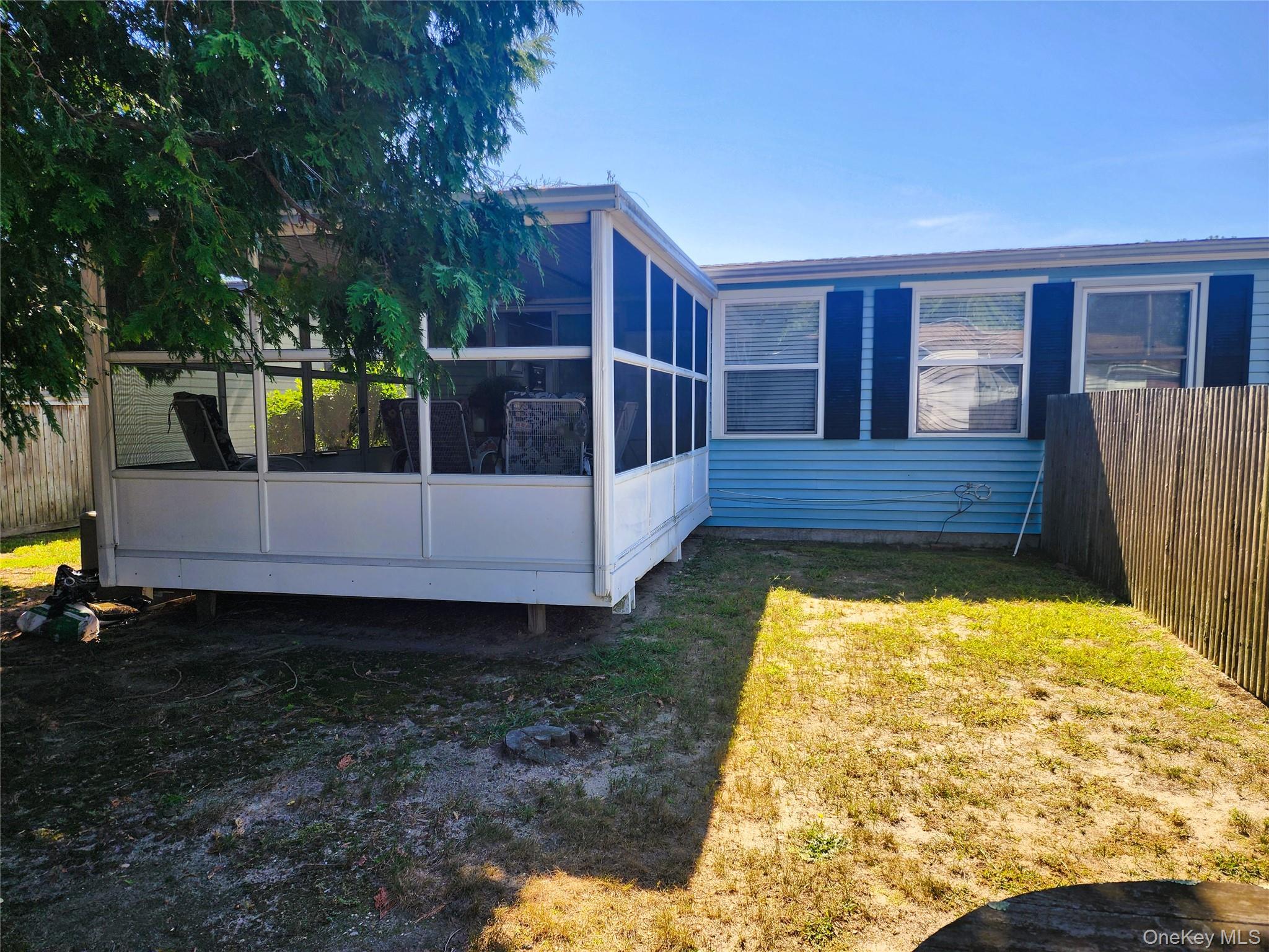 38B Village Circle S, Manorville, NY 11949