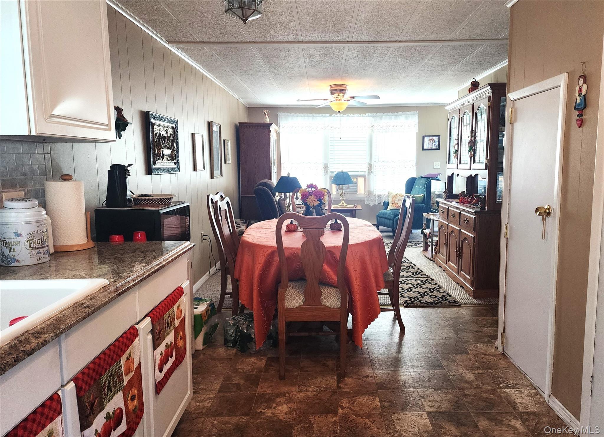 38B Village Circle S, Manorville, NY 11949