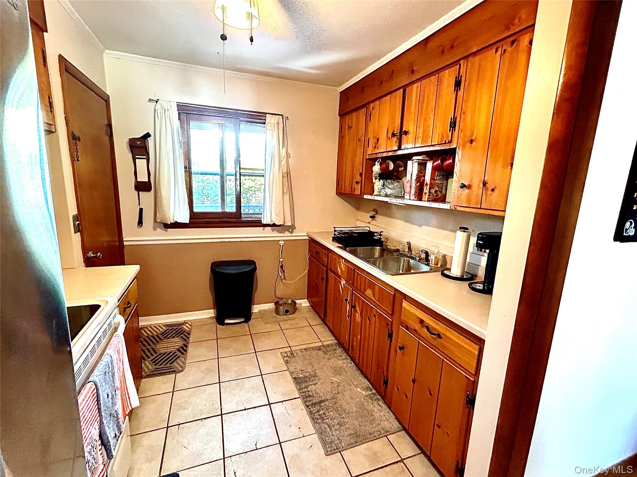 102 Overocker Road # 2, Poughkeepsie, NY 12603