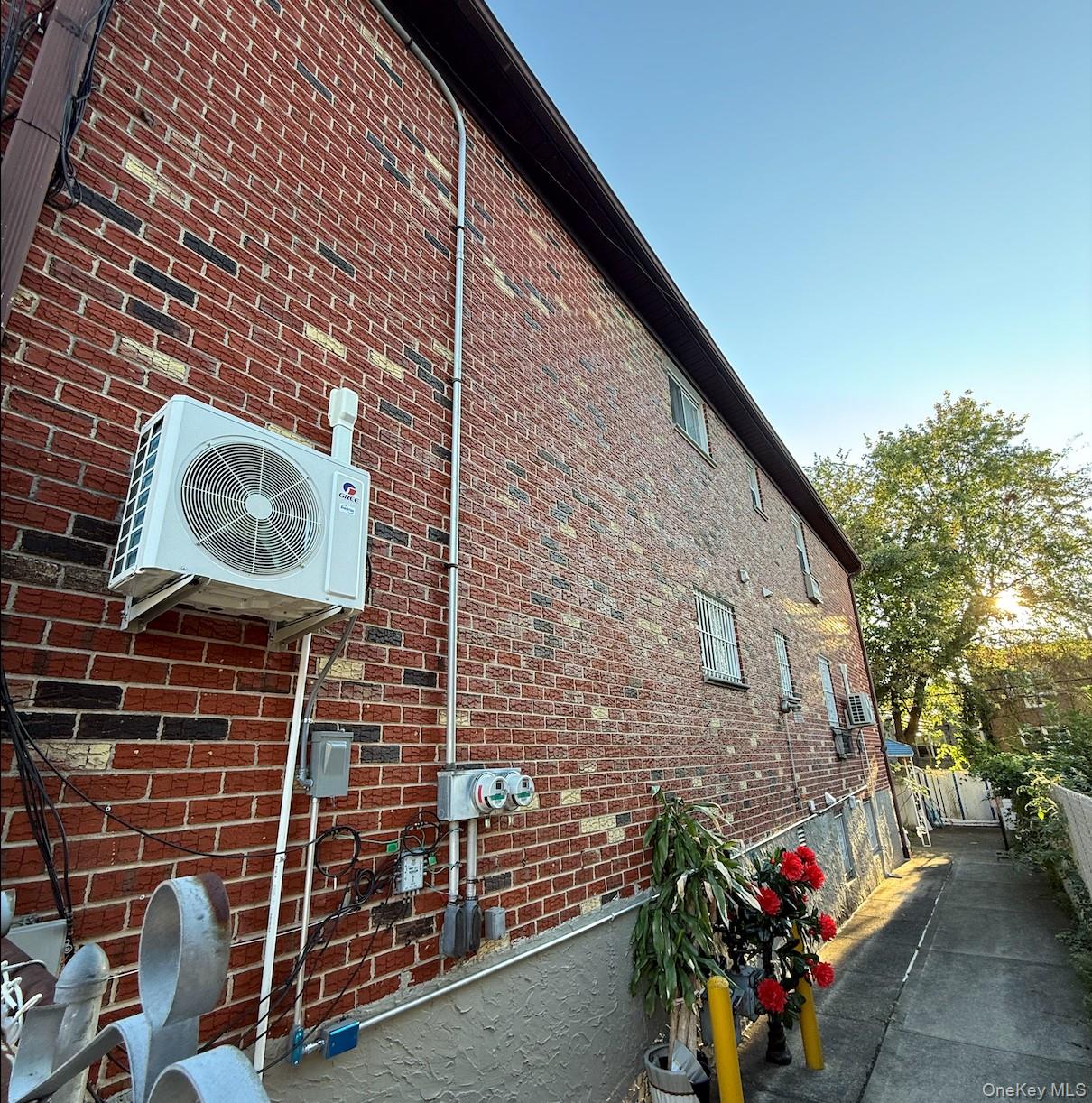 43-24 163rd Street, Flushing, NY 11358