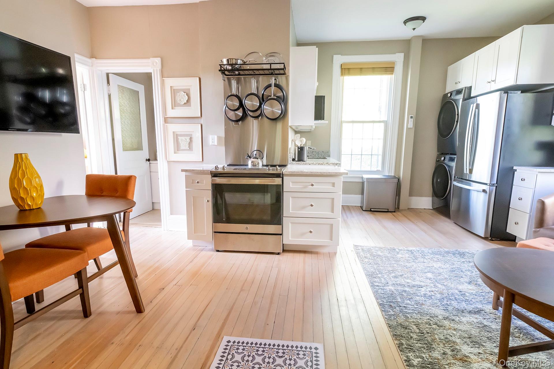 3212 Franklin Avenue # 1st Floor Norht, Millbrook, NY 12545