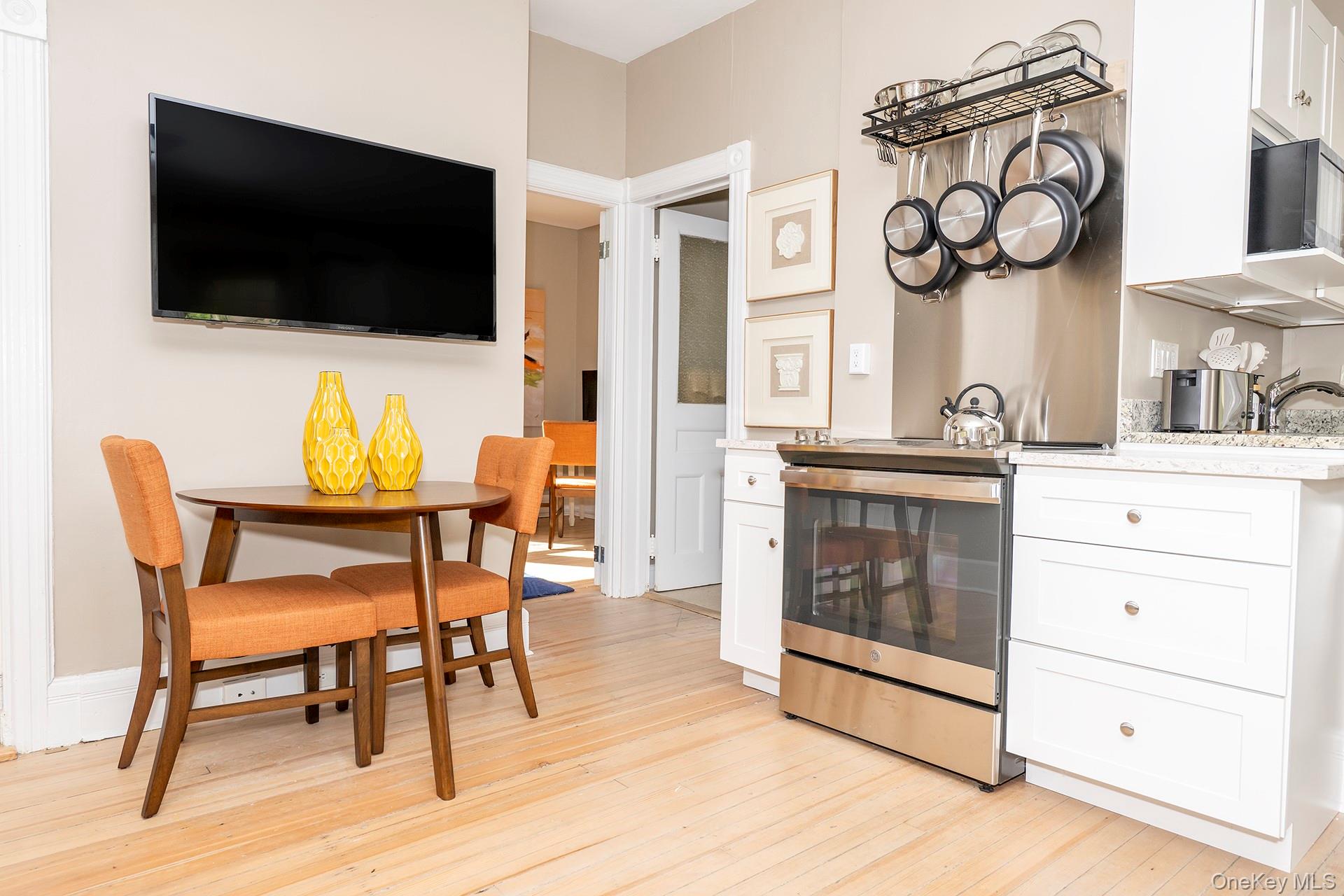 3212 Franklin Avenue # 1st Floor Norht, Millbrook, NY 12545