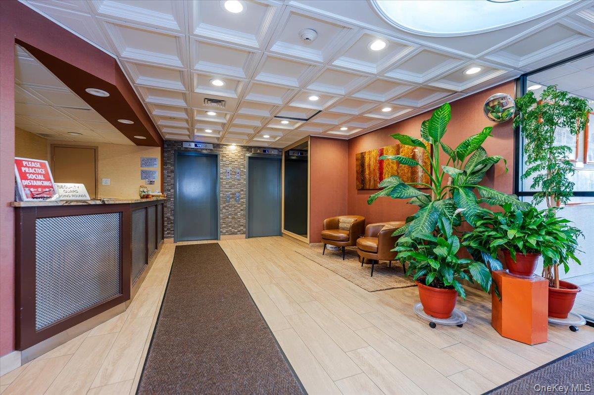 185 W Park Avenue # 209, Long Beach, NY 11561