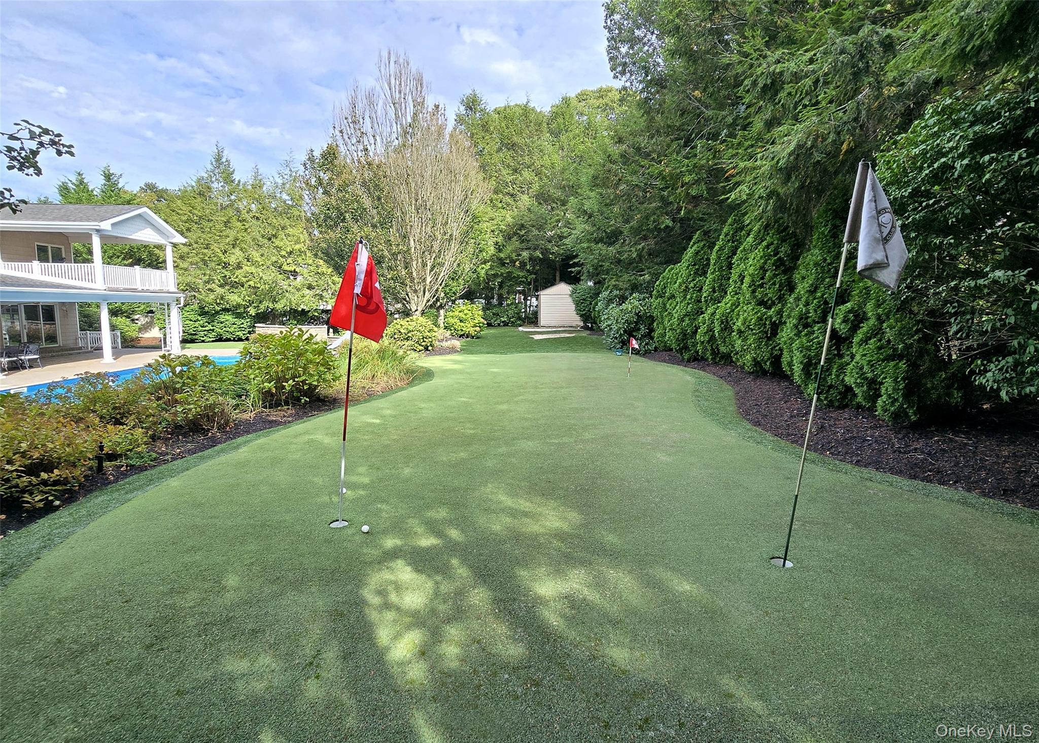 21 Durham Place, Lake Grove, NY 11755