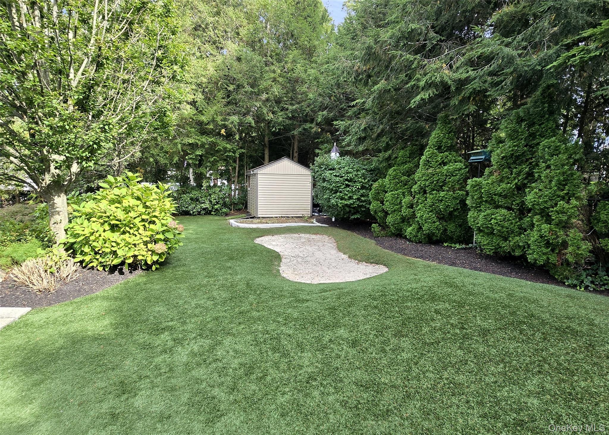 21 Durham Place, Lake Grove, NY 11755