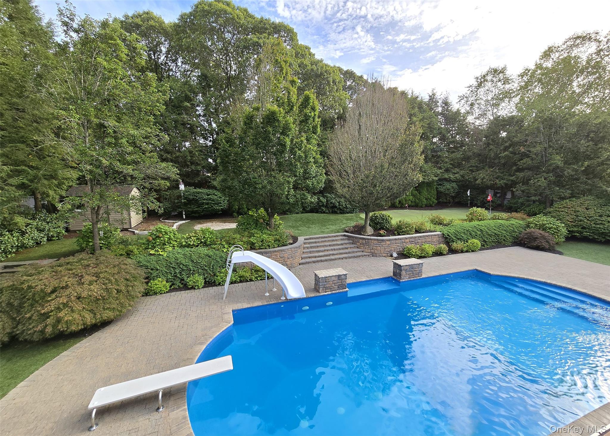 21 Durham Place, Lake Grove, NY 11755