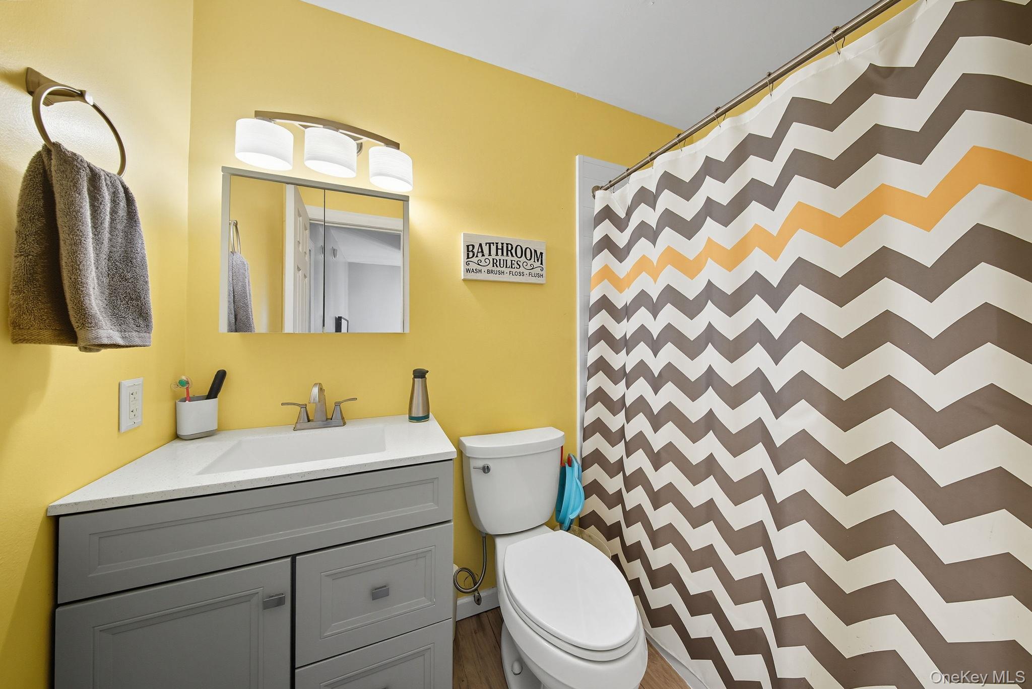 33 Red Barn Lane, Middletown, NY 10940