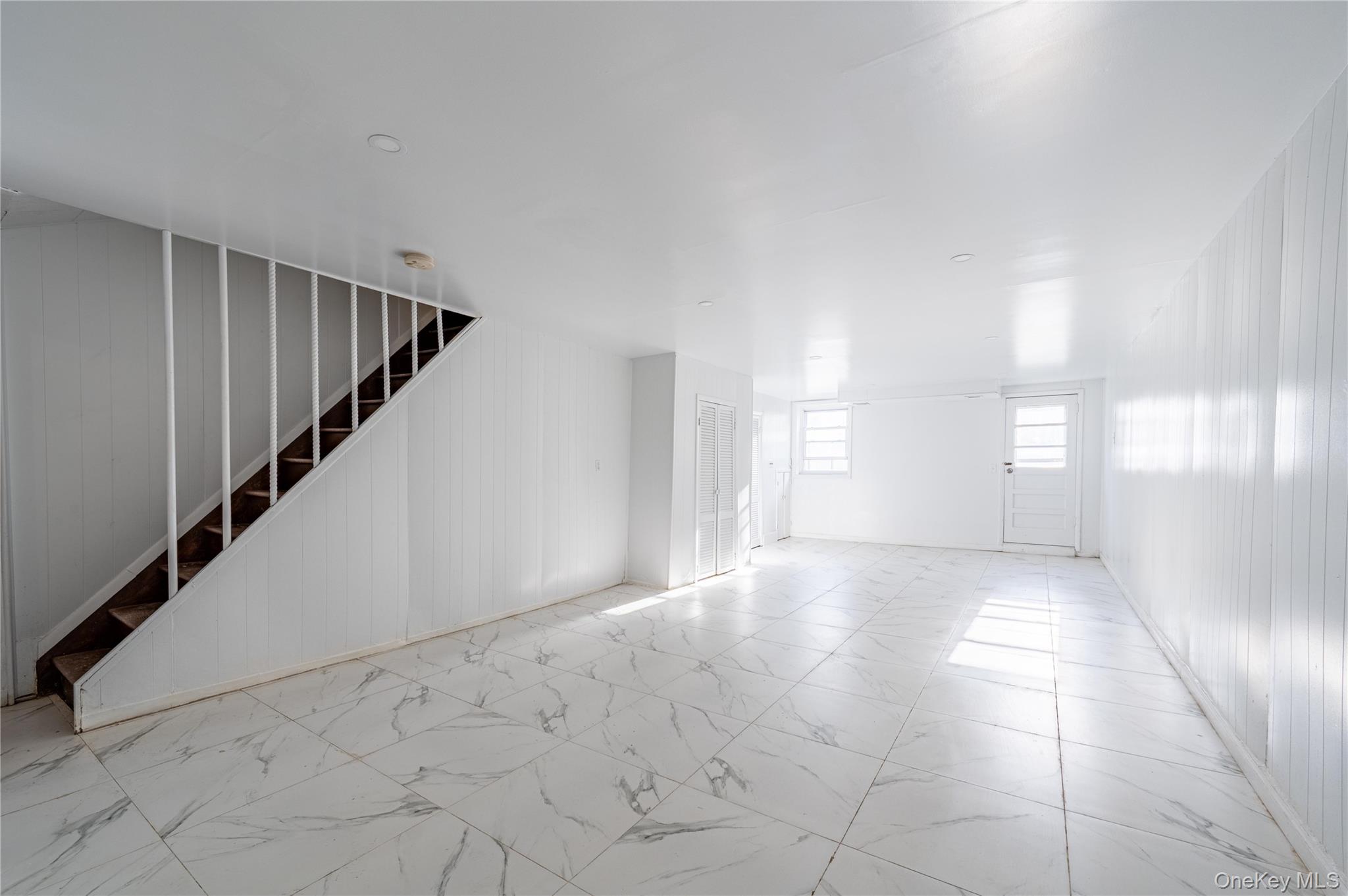 1027 Throggmorton Avenue, Bronx, NY 10465