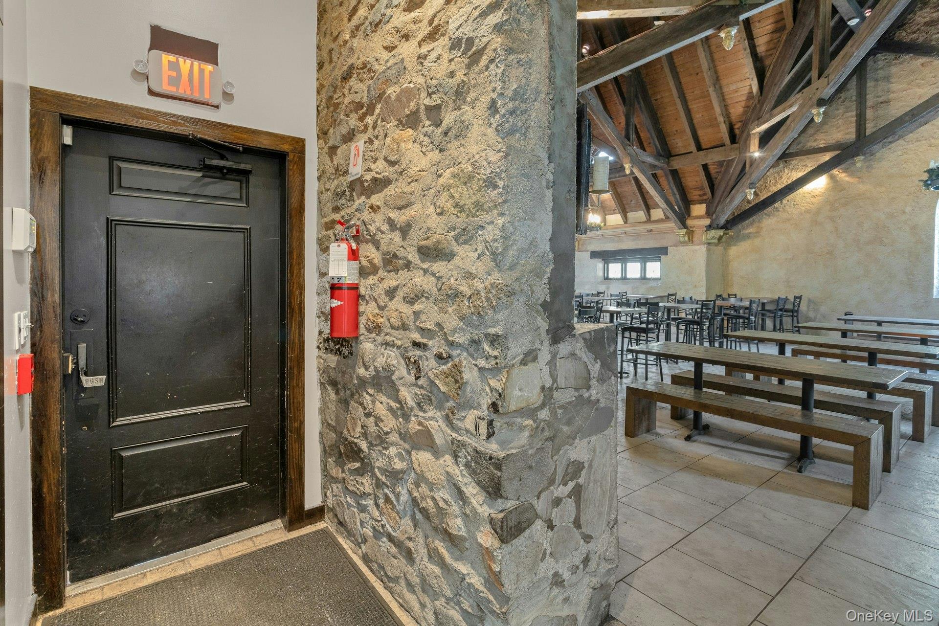 1715 E Main Street, Mohegan Lake, NY 10547