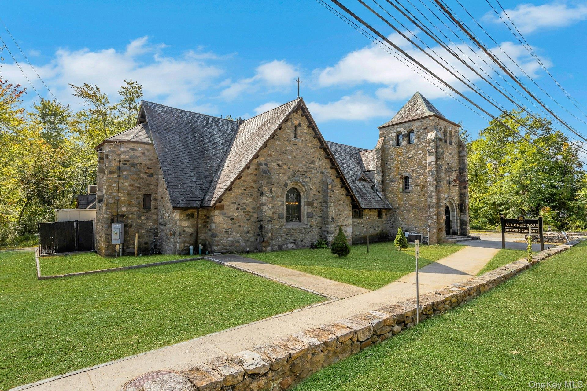 1715 E Main Street, Mohegan Lake, NY 10547