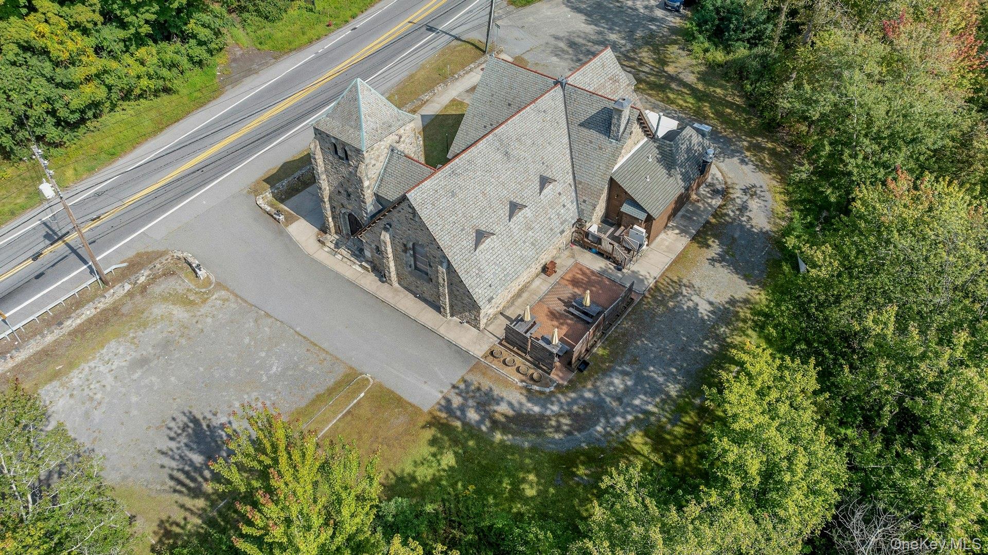 1715 E Main Street, Mohegan Lake, NY 10547