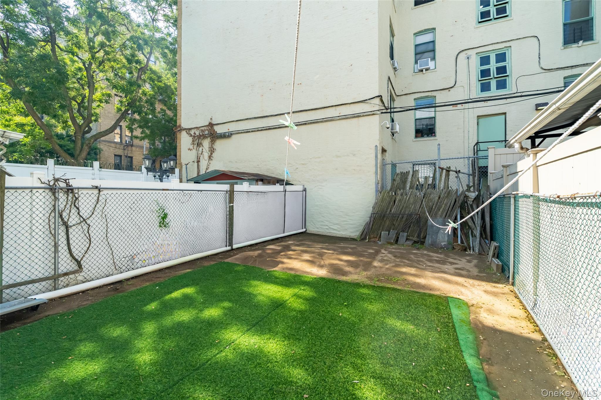 142 W 175th Street, Bronx, NY 10453