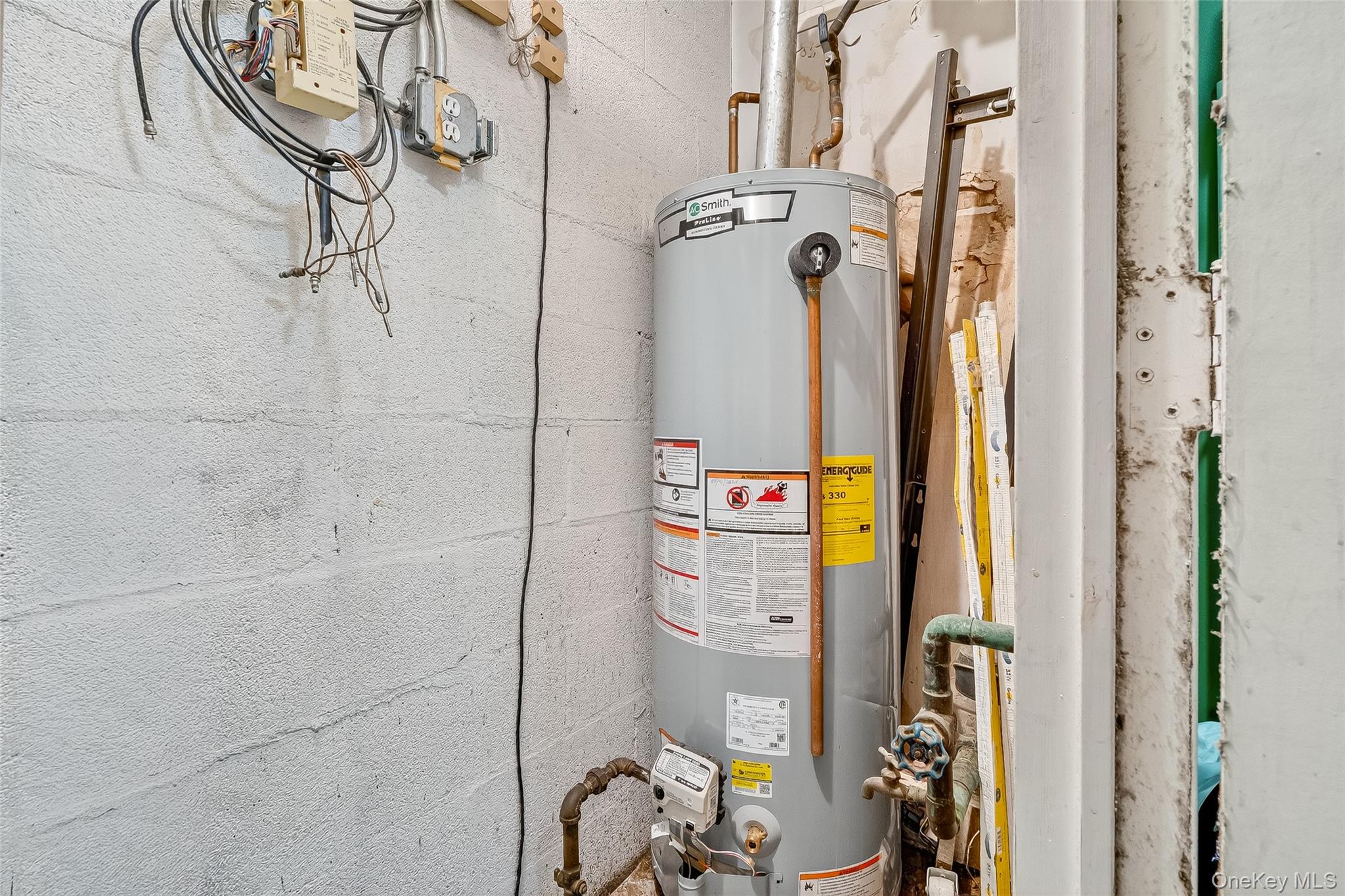 142 W 175th Street, Bronx, NY 10453