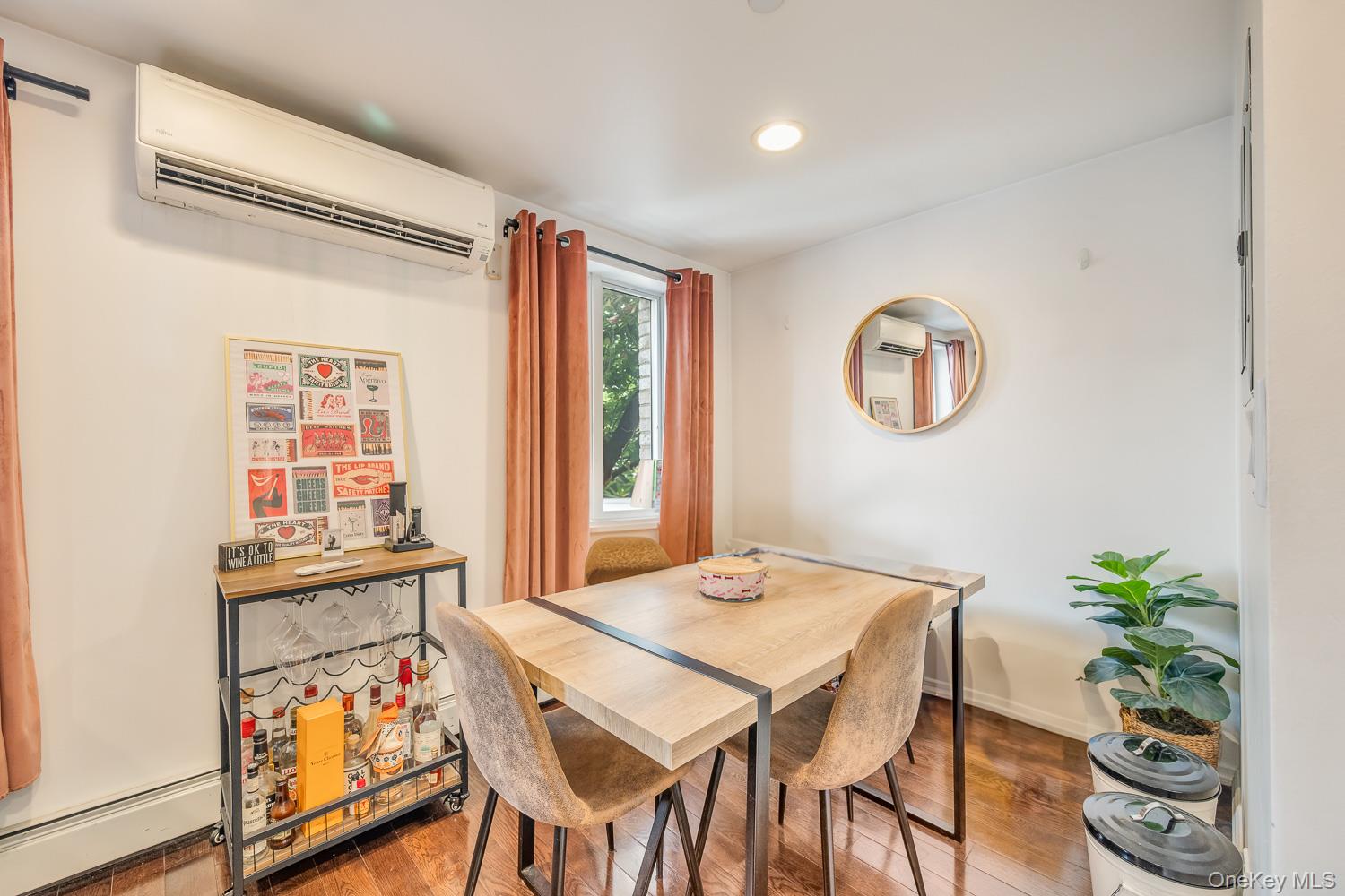 21-05 33rd Avenue, Astoria, NY 11106