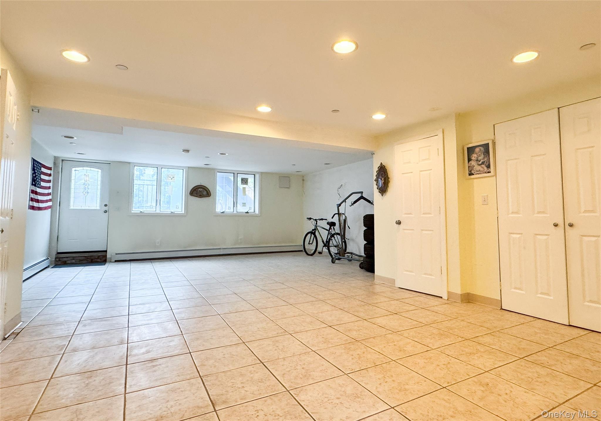 21-05 33rd Avenue, Astoria, NY 11106