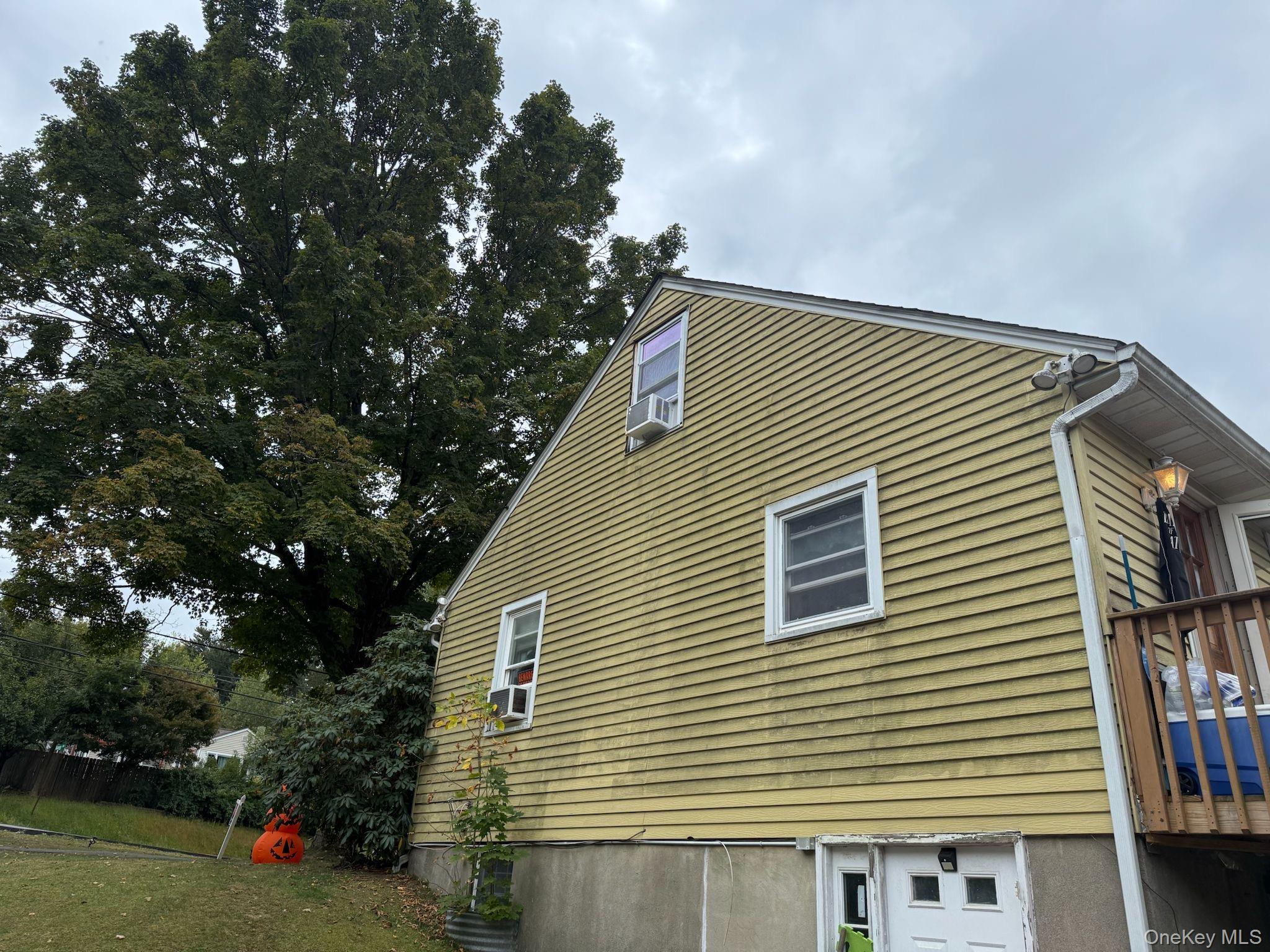 15 Freeland Street, Monroe, NY 10950