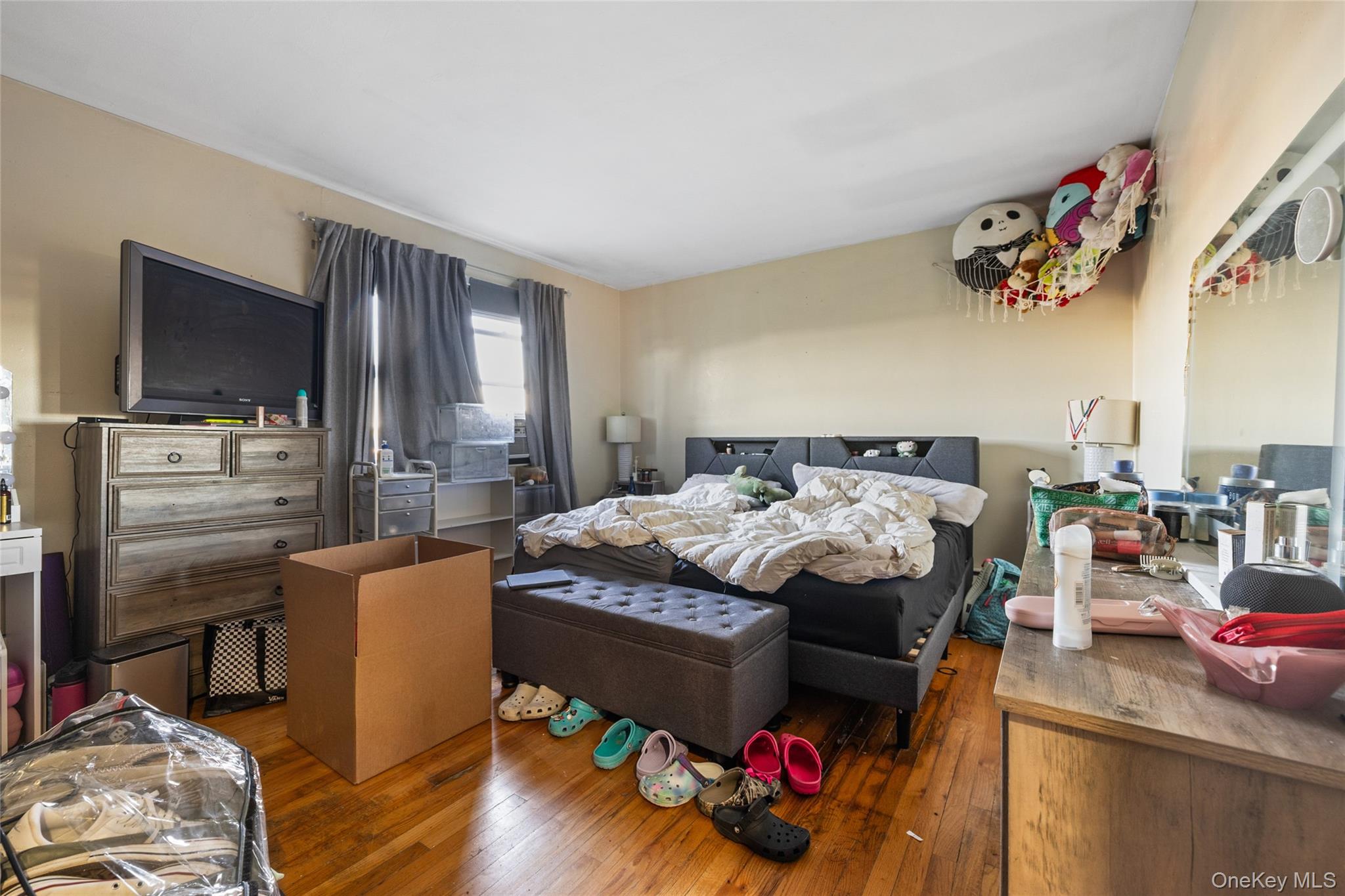 372 Sommerville Place, Yonkers, NY 10703