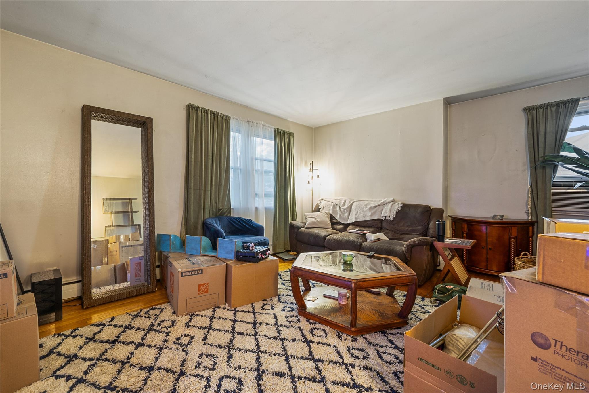 372 Sommerville Place, Yonkers, NY 10703