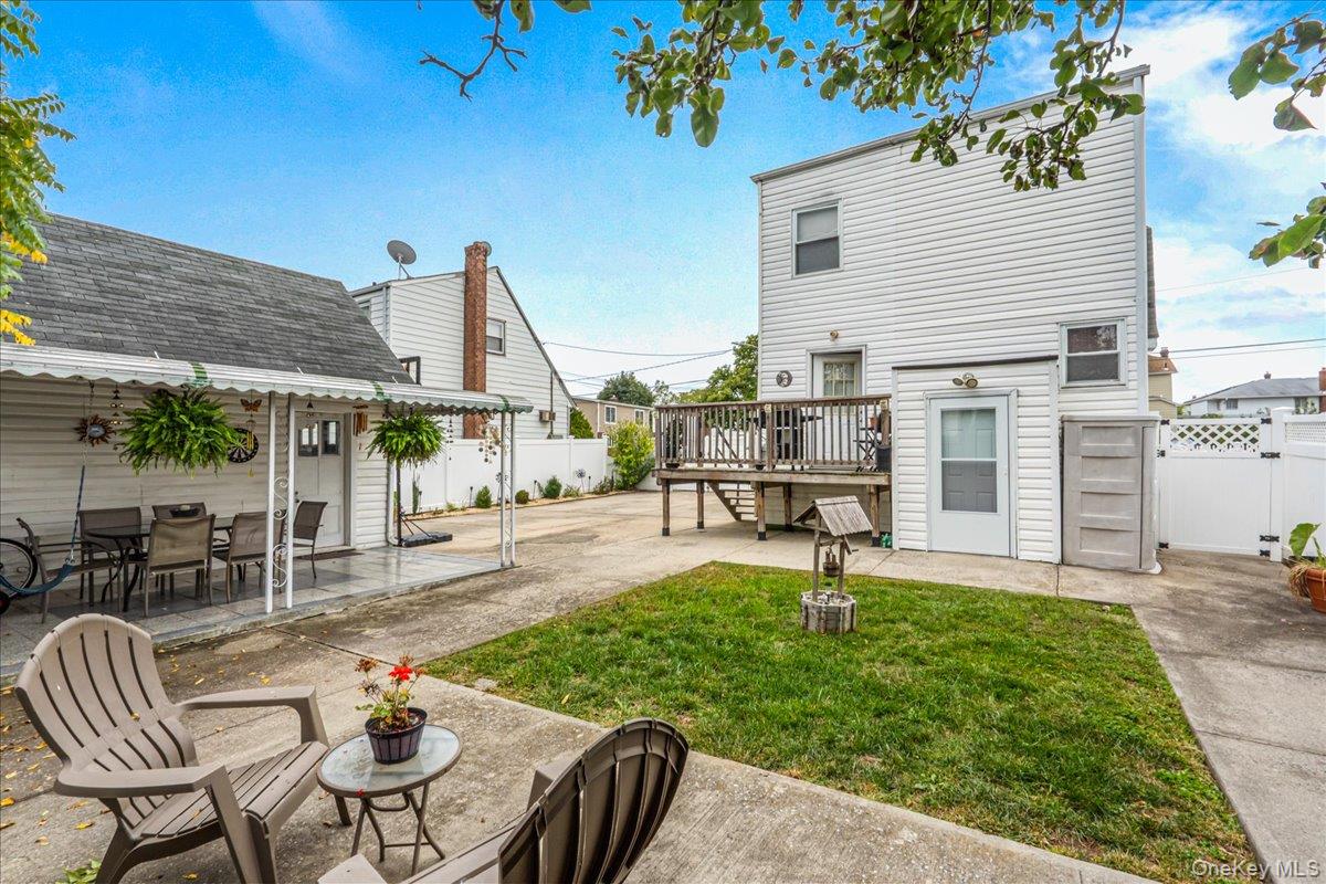 345 Evans Avenue, Elmont, NY 11003